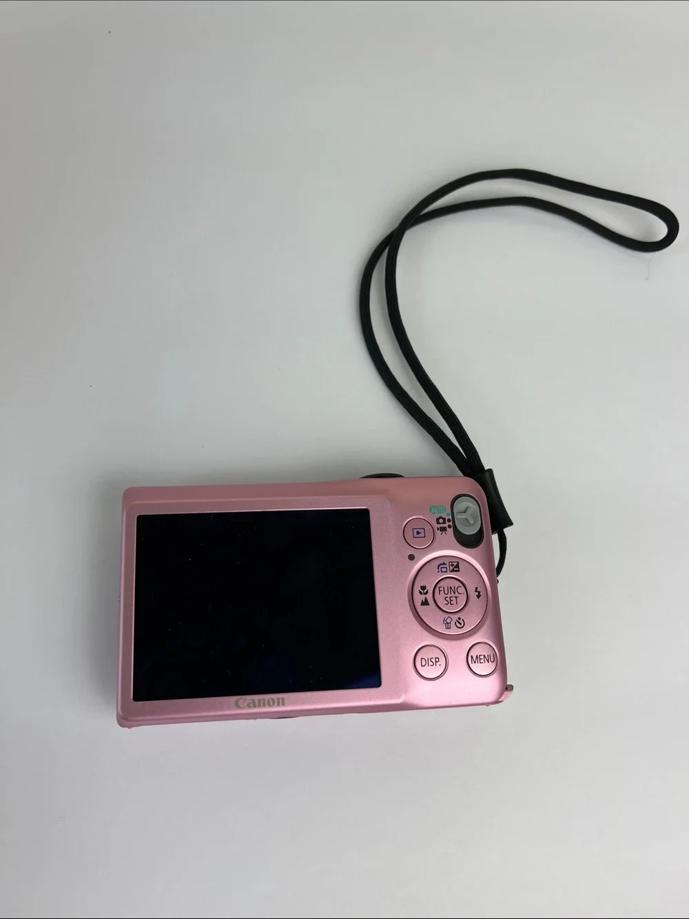 Canon PowerShot SD1300 IS Digital ELPH  Deluxe Camera Kit in Pink